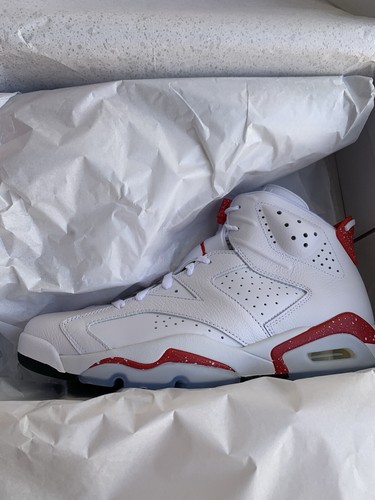 Size 11 - Jordan 6 White and University Red 2022 - Picture 9 of 10