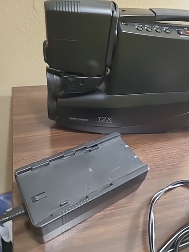 GE CG732 Camcorder Video Camera Battery Charger Included Needs Working Batt. - Picture 5 of 12