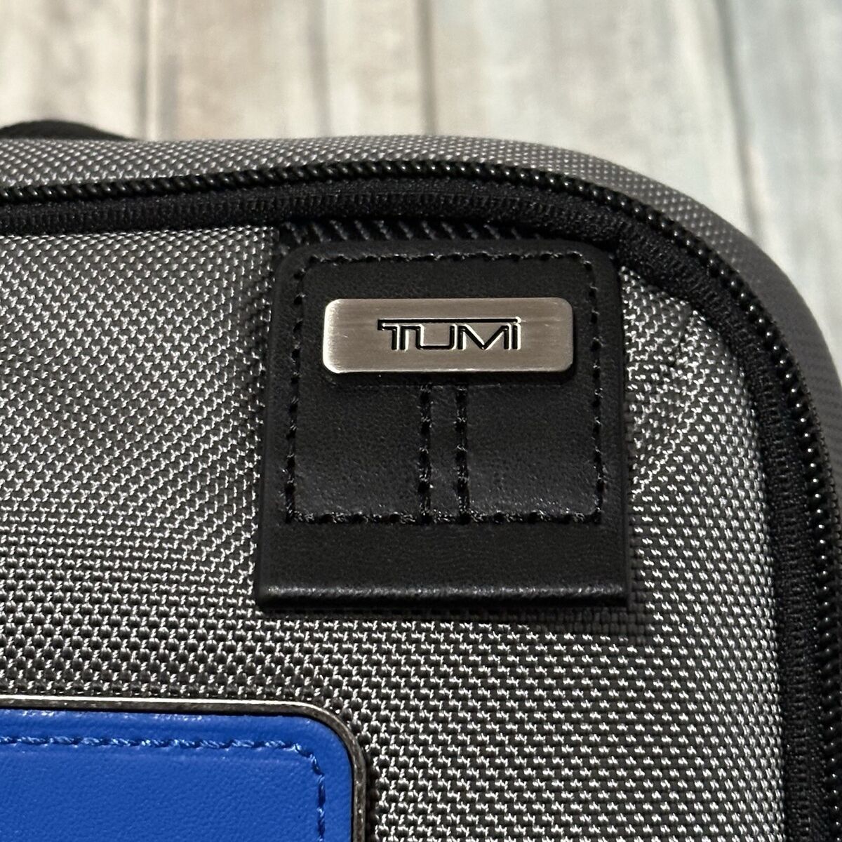 NWT Tumi FIFE Slim Sling Bag Light Gray Blue | eBay NWT Tumi FIFE Slim Sling Bag Light Gray Blue | eBay