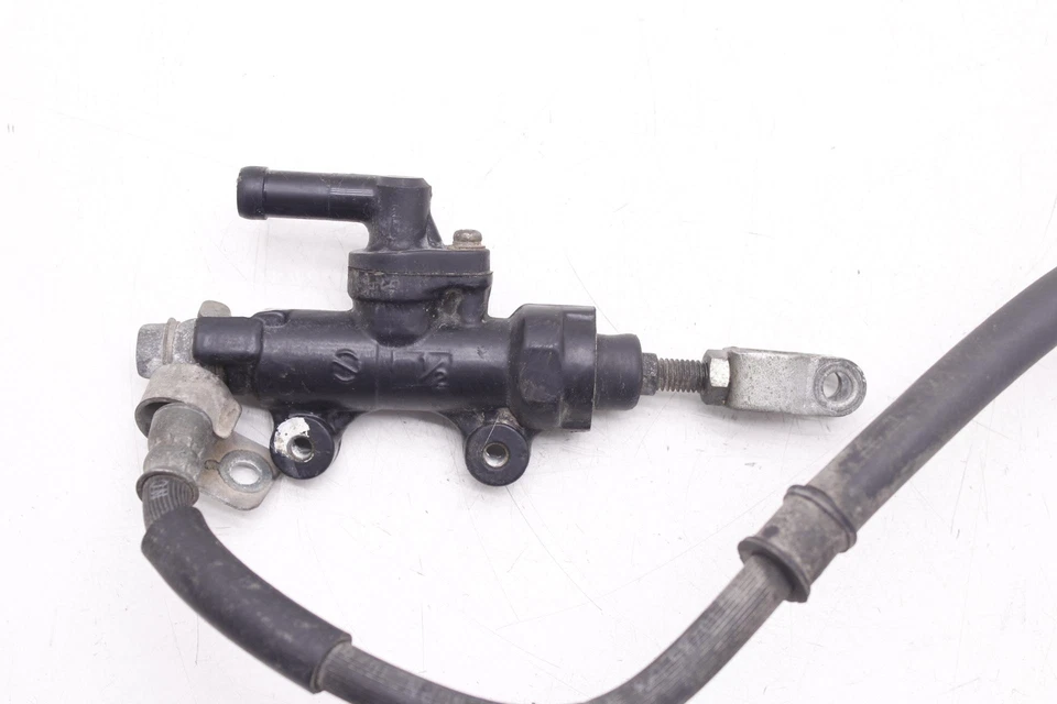 86 HONDA INTERCEPTOR 1000 VF1000R OEM REAR BACK BRAKE MASTER CYLINDER R2.BX16 Foto 4 de 4