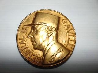 MEDAILLE DE TABLE GENERAL DE GAULLE