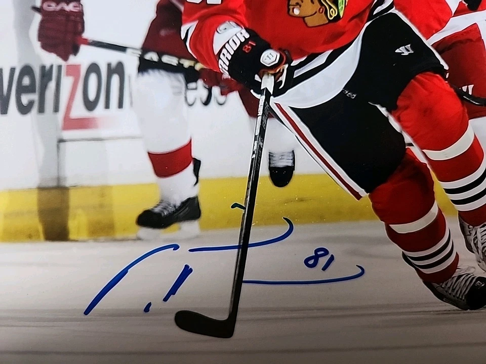 Foto firmada por Marian Hossa HOF 8 X 10 automática con certificado de autenticidad Blackhawks 3 veces campeón de la Copa Foto 3 de 4