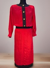 VTG Andrea Gayle two-piece skirt set red pleated black trim SZ 6 W 23 80 s Vibe