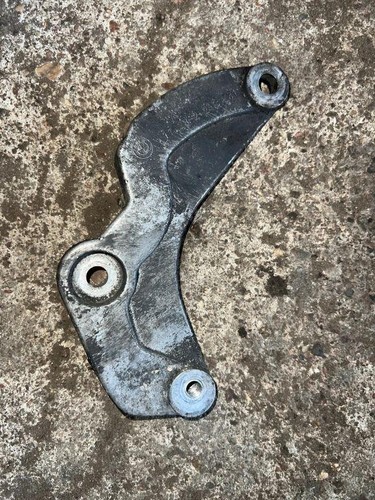 BMW 5 Touring E39 Generatorhalterung 2248561 3.00 Diesel 1999 33967248