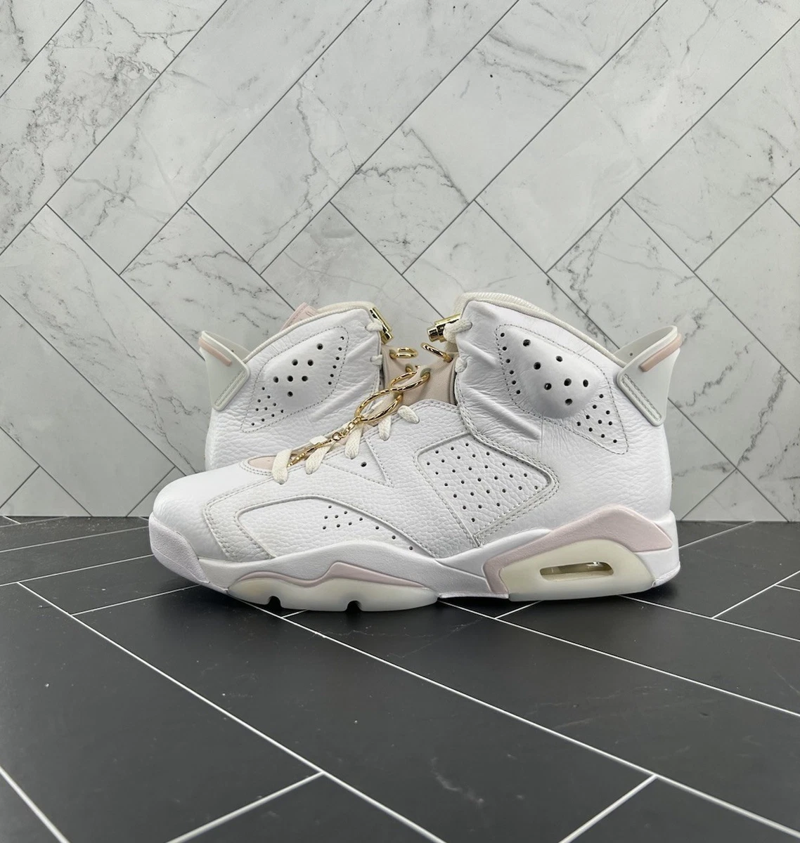 エア ジョーダン 6 ホワイト ゴールド Air Jordan 6 Craft White/Celestial Gold | Kicks Finder