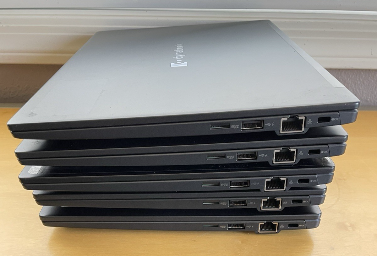Dynabook Portege X30L-J i5-1135G7 2.4 GHz DDR4 8GB RAM 256GB SSD