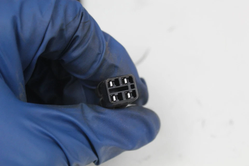 Cabezales de escape delanteros Triumph Daytona 675R 675 13-17 tubo de cabezal O2 T2200819 Foto 2 de 4