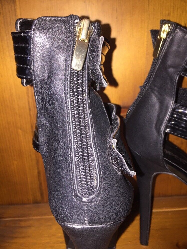 Picture 6 of 10