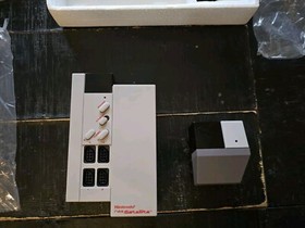 NES Satellite Remote Control Module, ONE PREVIOUS OWNER