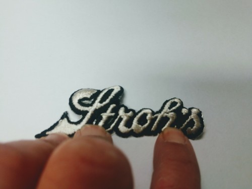 L Vintage Stroh's Beer Patch Advertising Script Logo 3.5" Strohs jacket hat - Picture 2 of 3