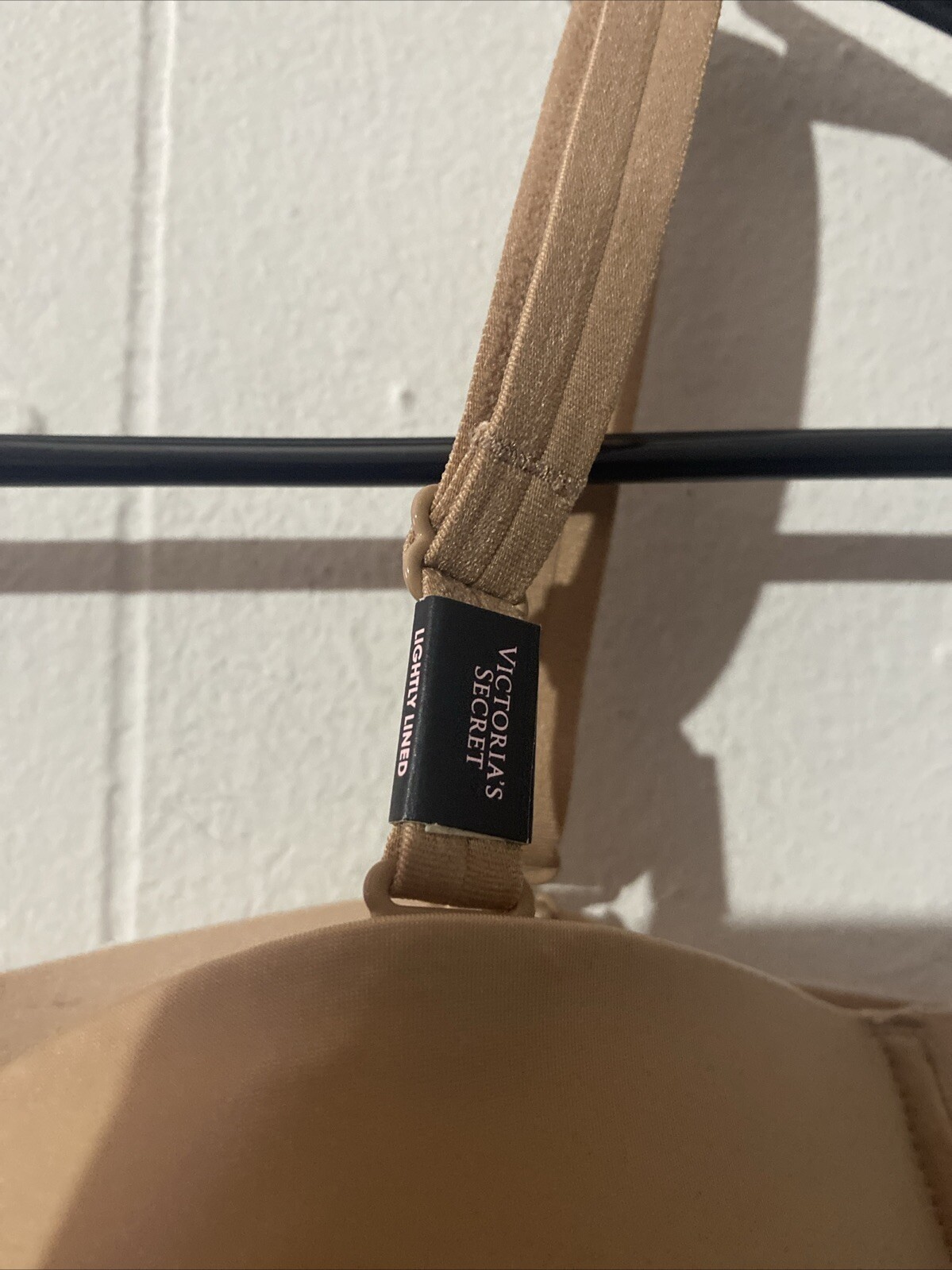 Victoria’s Secret Multi-way Bra Size 34D NWT