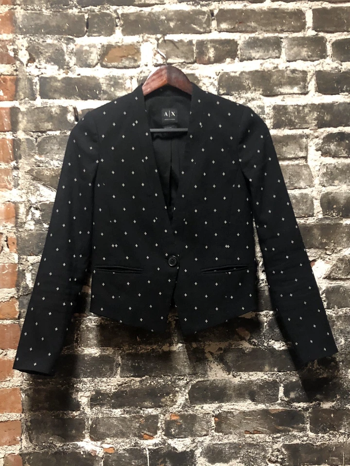 Blazer ajustado de un botón estampado diamante Armani Exchange A|X para mujer 0 Foto 3 de 4