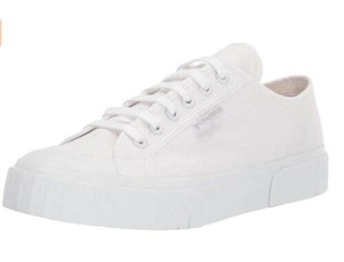 total white superga