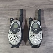 Motorola Talkabout T5530 Pair Of Gray And Black Walkie Talkie Tested Works