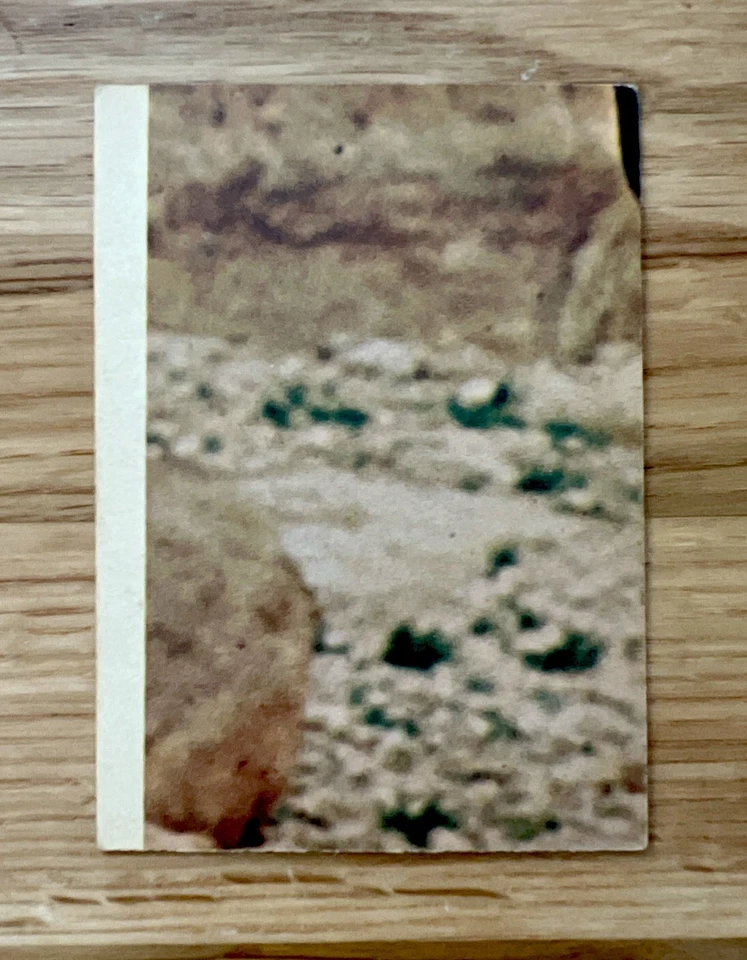 Topps Star Wars UK 1977 #22A RARE UK Card LUKE IN DISGUISE! - Original card!  - Image 2 of 2