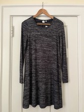 Women’s Gap Dress, navy blue and gray size small 