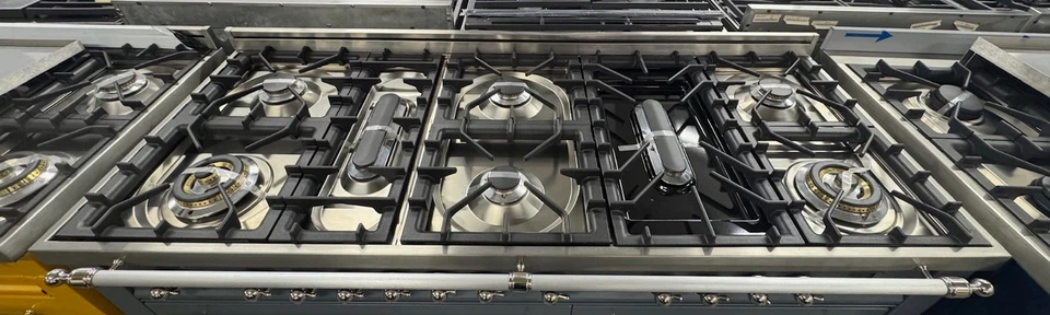 Hornos dobles independientes ILVE UPN150FDMPGUX 60 pulgadas doble rango de combustible Foto 3 de 4