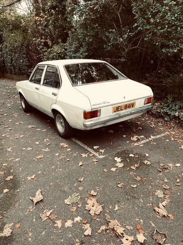 Escort Mk2 1980 4-Door White - Picture 1 of 15