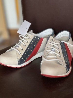 Mädchenschuhe Gr. 32 Leder Glizersteine Beige Sneaker