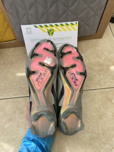 Kellen Fisher Match Worn Signed Nike Vapor 15 Elite AS Football Boots With COA - Picture 10 of 16