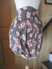 S/M Handmade vtg 1950 distressed destroyed black pink floral piped apron pockets