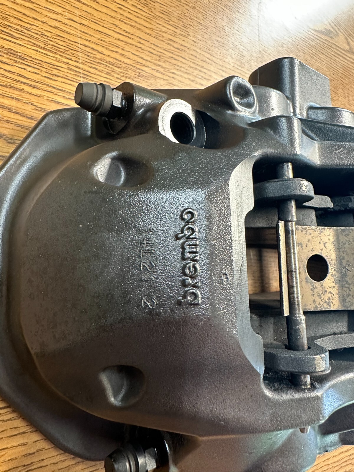 2014-2019 Maserati Ghibli Right Front Passenger Brembo Brake Caliper 6 Piston