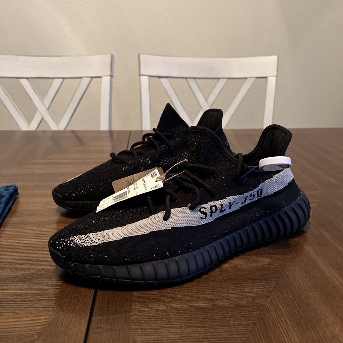 Size 14.5 - adidas Yeezy Boost 350 V2 Low Oreo 889772715912 Size 14.5 - adidas Yeezy Boost 350 V2 Low Oreo 889772715912