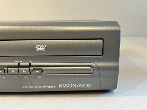 Magnavox MWD2205 VCR DVD Combo Player - Tested & Works! No Remote - Picture 15 of 20