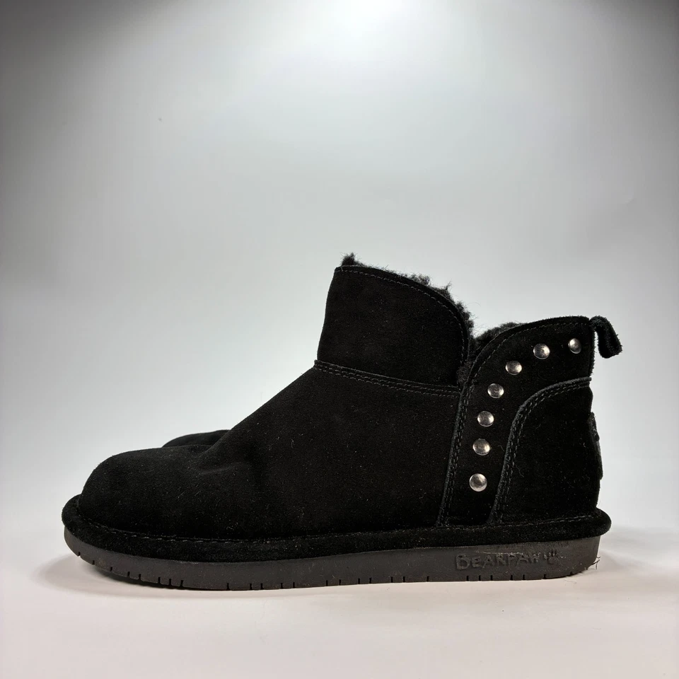 Botas de invierno Bearpaw Annabelle negras de gamuza con tachuelas metálicas para mujer talla 7 Foto 4 de 4