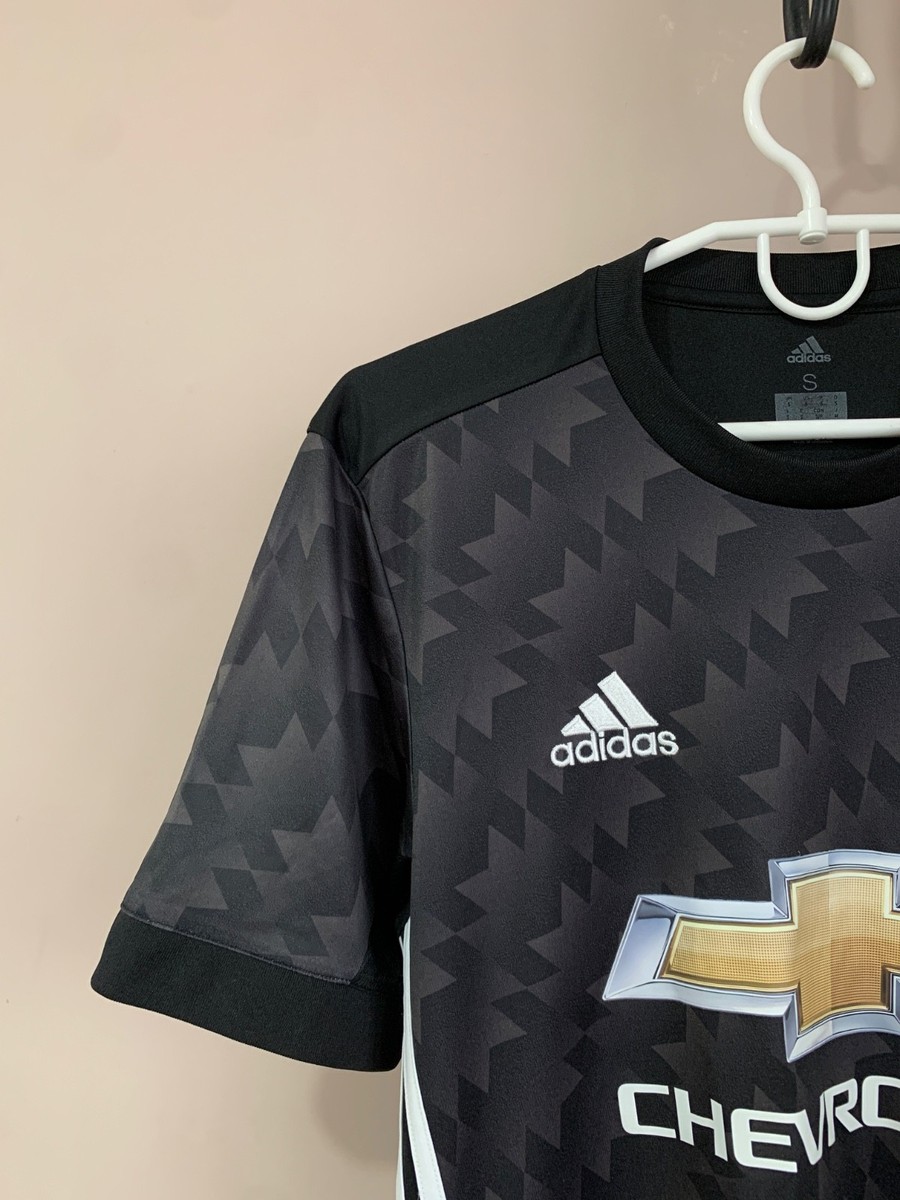 Manchester United 2017/2018 Away Football Shirt Adidas Soccer