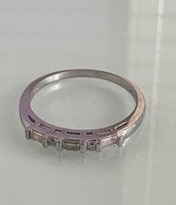 Sterling Silver Three Rectangular Cut CZ Stone Ring 925 1.6g Size 8 Thin Band