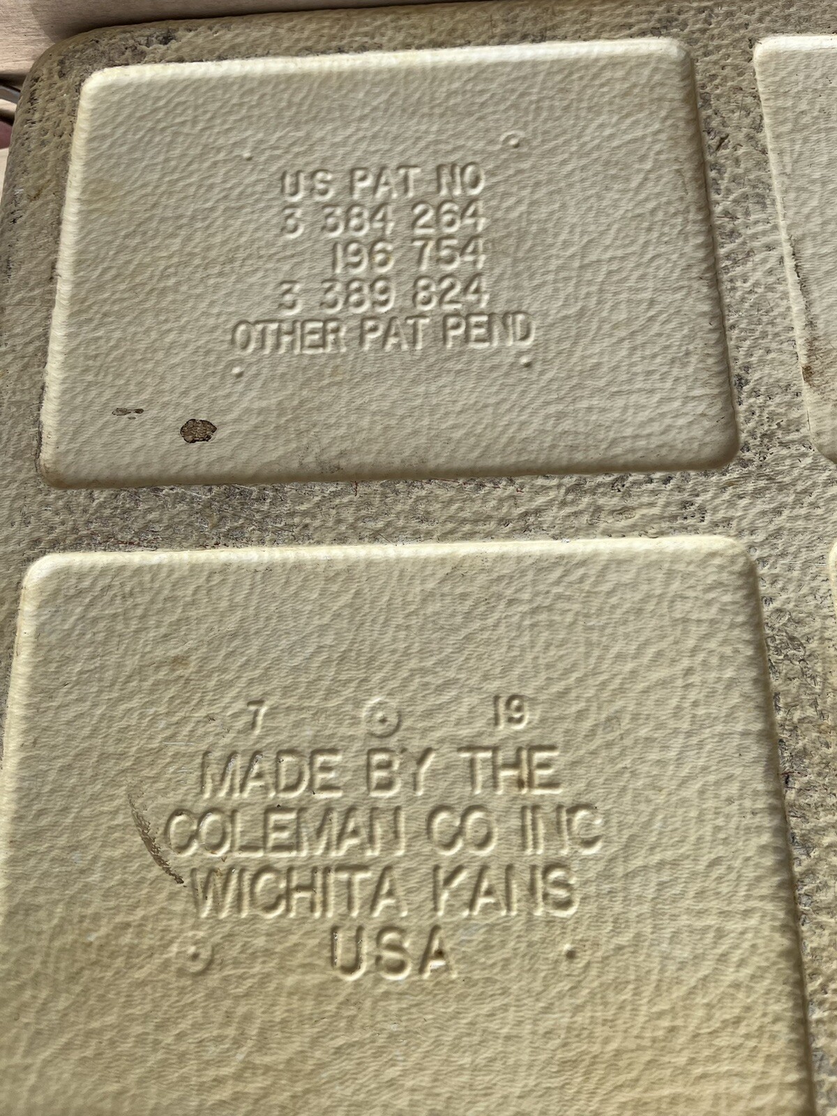 Vintage Used Green COLEMAN Cooler (US PAT. NO. 3384264) All ORIGINAL