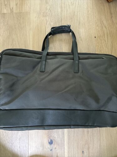TUMI Soft-side Weekend Duffle Bag W22” X H 15” X D 8” - Picture 1 of 17