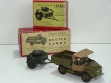 Britains 1877 / 1726 MILITARY ARMY BEETLE LORRY WITH LIMBER TRAILER - (375)