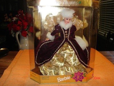 happy holidays barbie 1996