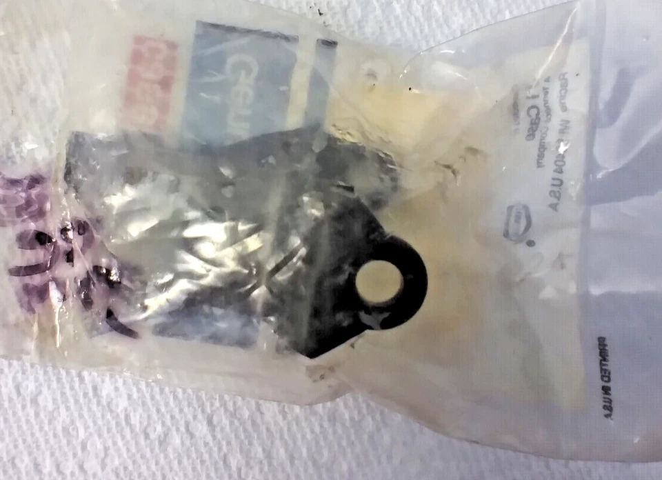 Case F93688, Door Latch Release Linkage Arm for Case Backhoe - Image 4 of 4