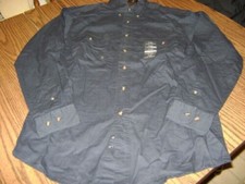 ST. JOHNS BAY MENS LONG SLEEVED CASUAL SHIRT NWT SIZE SMALL NAVY BLUE 2 POCKET