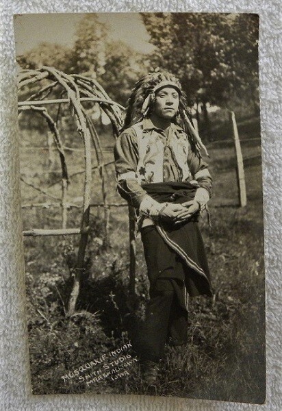 Original Vintage Musquakie Indian,Wigwam,Tama,Iowa IA,Mesquakie Real Photo, RPPC
