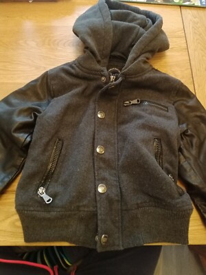 Urban Republic schwarzer Wollmantel mit Kapuze und Reißverschluss für Jungen (5 - 6 Jahre)