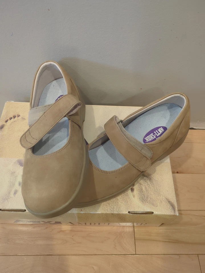 Zapato Apex Marfil Mujer Talla 7 W Ambulador Mary Jane Gancho Correa Cómodo Cojín Foto 2 de 4
