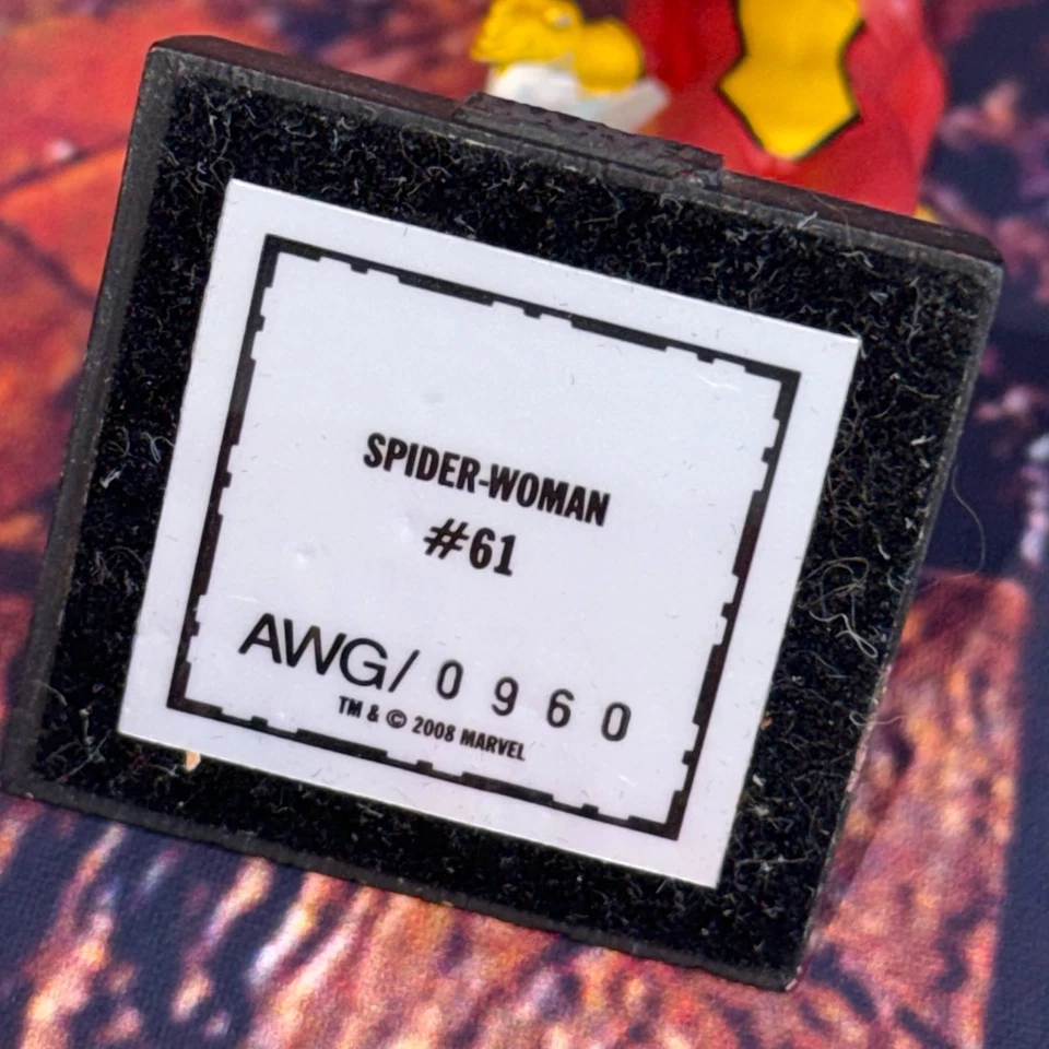 Estatua coleccionable fundido a presión Eaglemoss 2008 Marvel Spider Woman AWG/0960 Foto 3 de 4