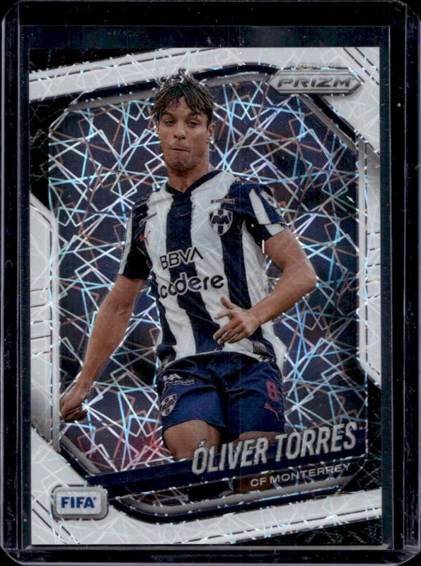 2025-26 Panini Prizm FIFA Oliver Torres White Lazer Prizm #/25