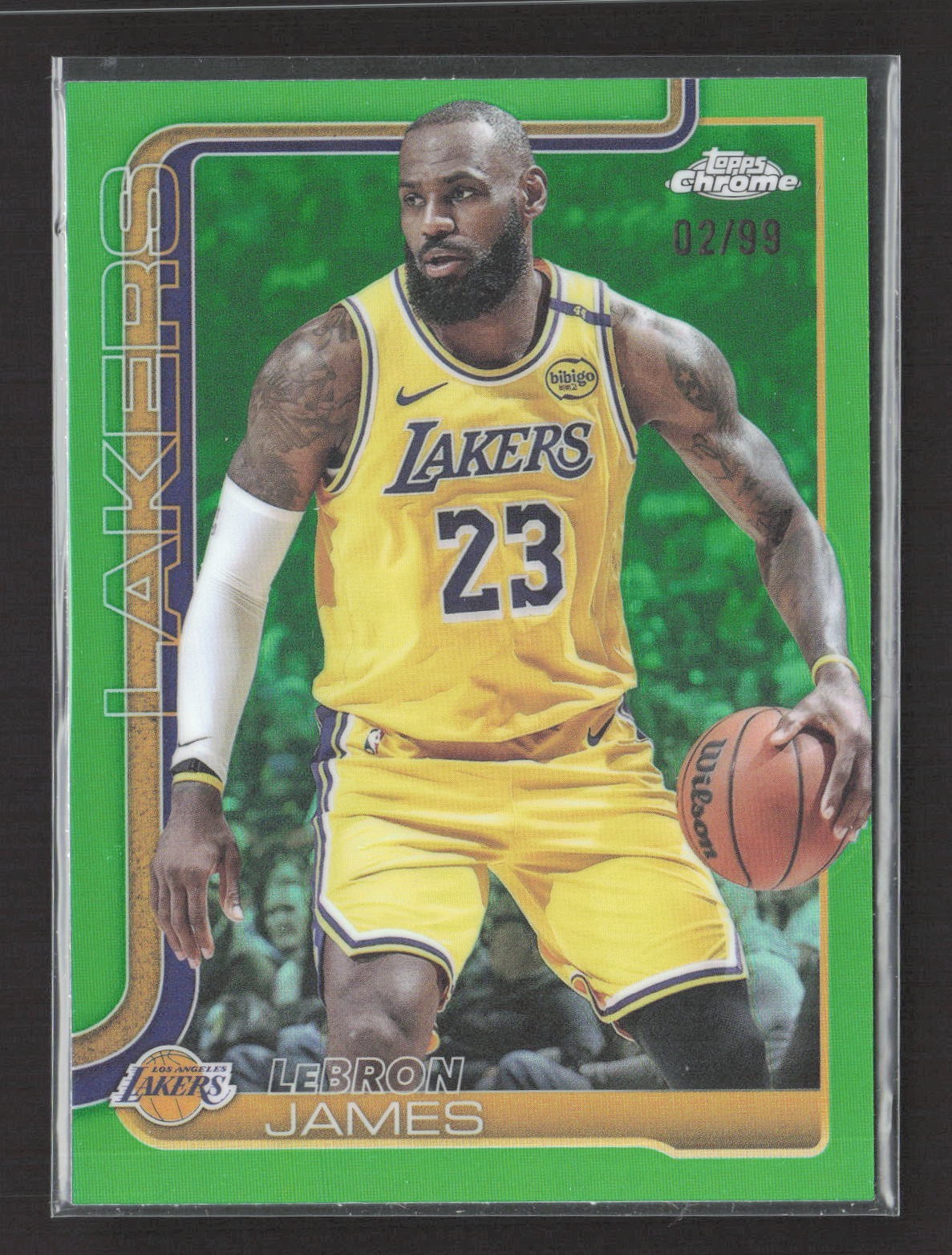 2025-26 Topps Chrome LeBron James Green Refractor /99 #127
