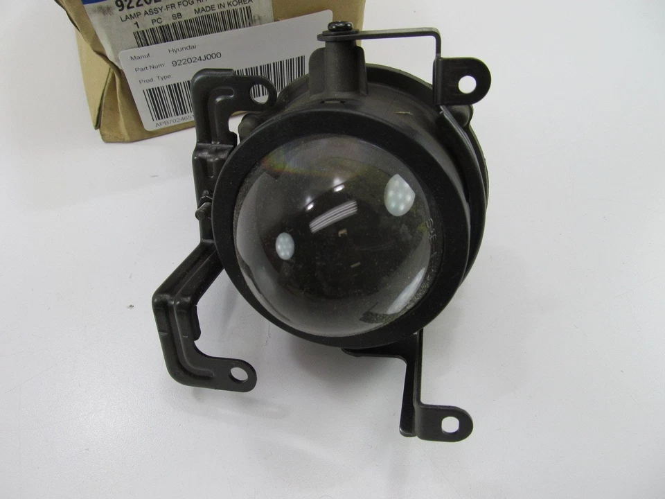 NUEVO - OEM 922024J000 luz antiniebla derecha para Hyundai Entourage 2007-2008 Foto 2 de 4