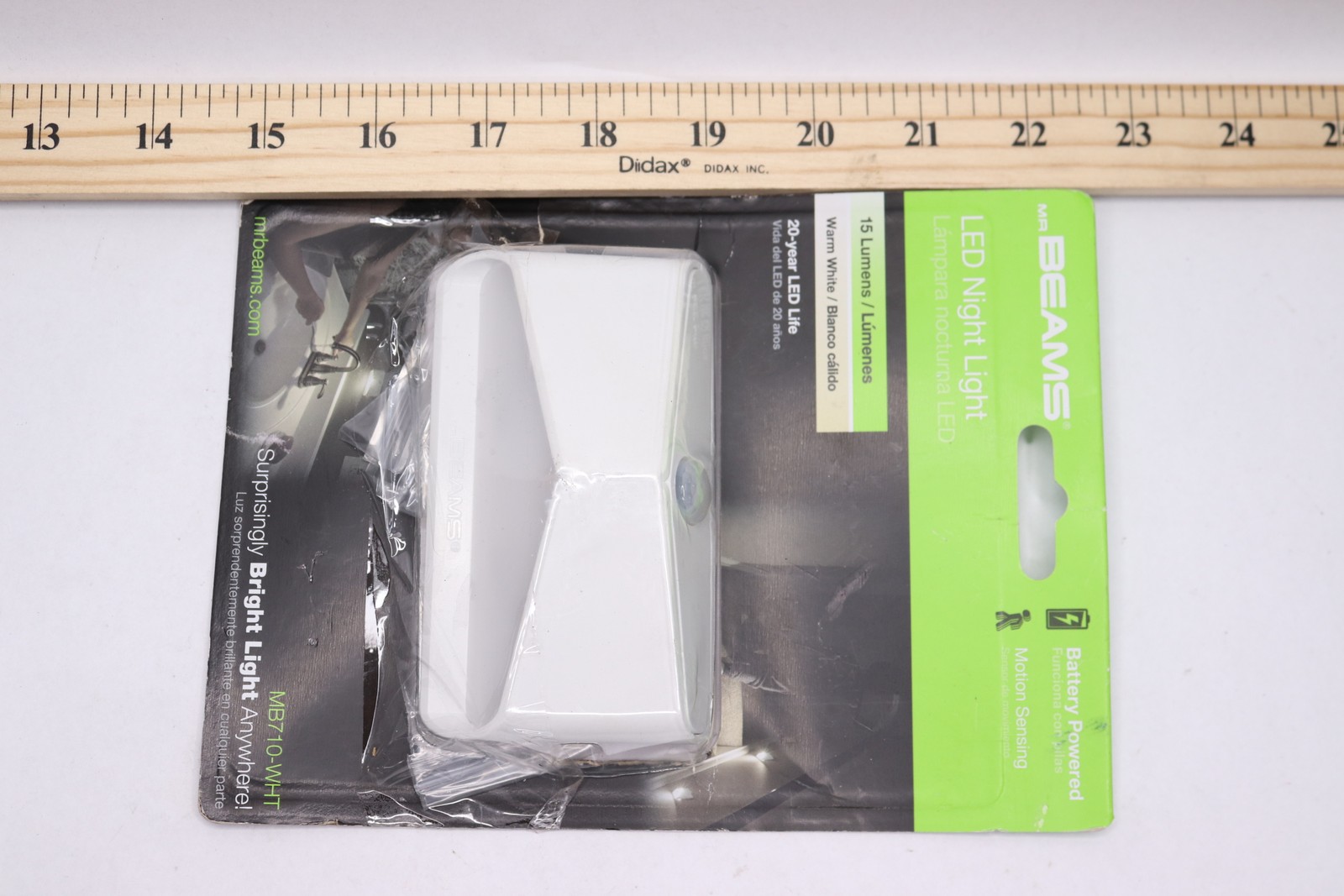 Mr Beams Indoor Battery Powered Motion Activated LED Night Light, White