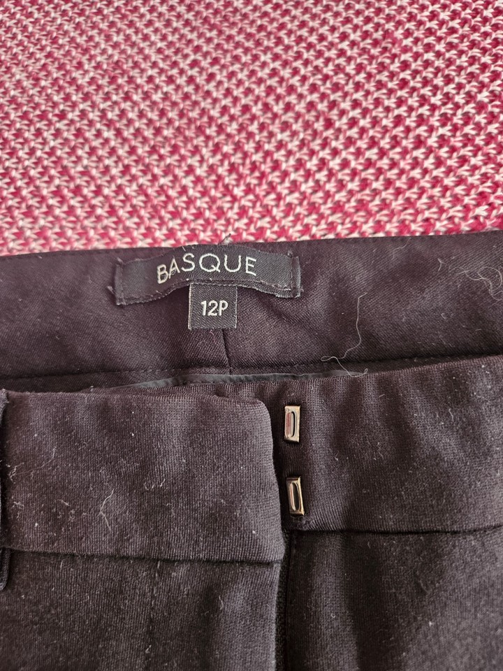 Basque Black Straight Leg Tailored Pants Size 12P