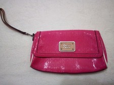 Guess Wristlet Airun Mini Glossy Pink Interlocking G Pattern