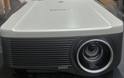 Canon Realis WUX6010 Projector 6000 ANSI Lumens - 2600 Lamp Hours