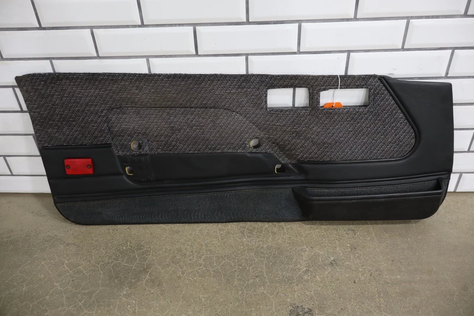 1984-1985 Toyota Celica conversível esquerdo e direito conjunto de painel de acabamento de porta interior - Imagem 2 de 4