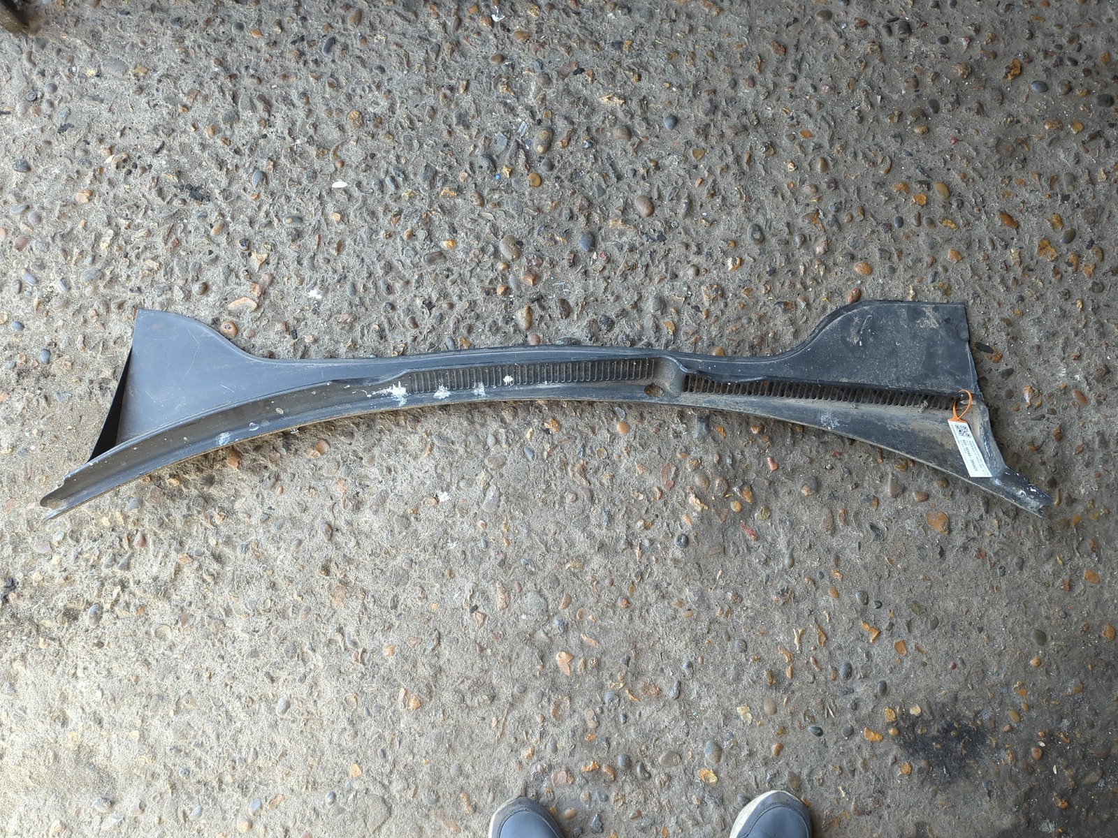 Picture 1 of 4